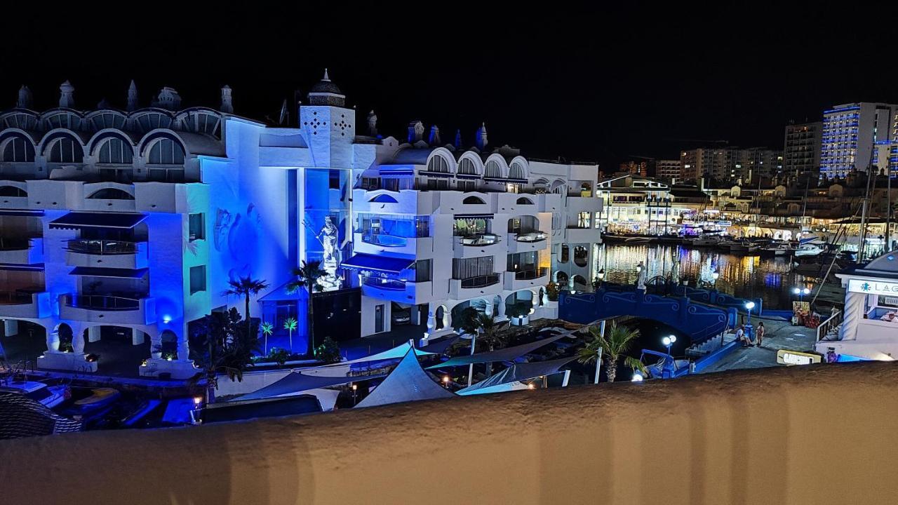 Apartment In Puerto Marina With Beautiful Views Of The Sea And The Boats Benalmádena Eksteriør billede