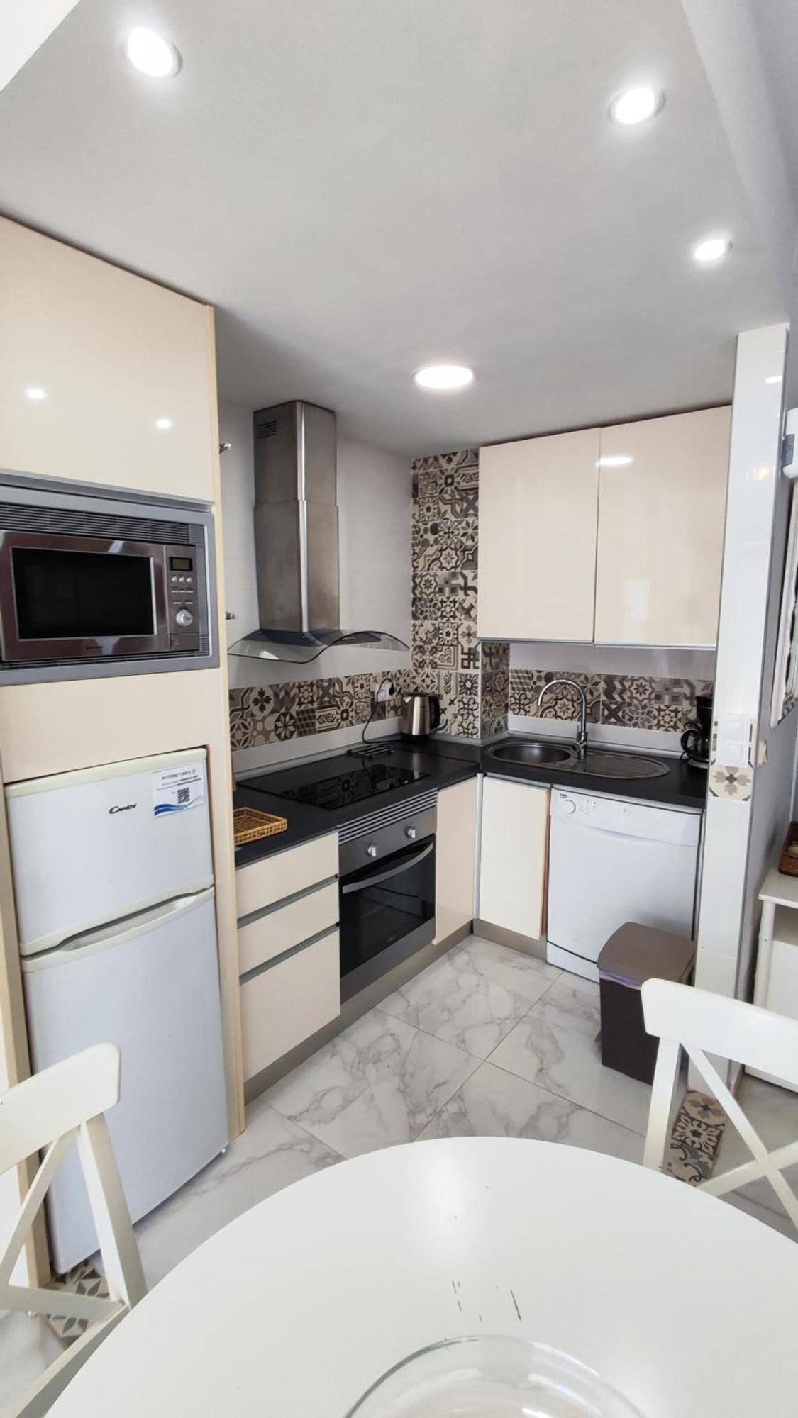 Apartment In Puerto Marina With Beautiful Views Of The Sea And The Boats Benalmádena Eksteriør billede