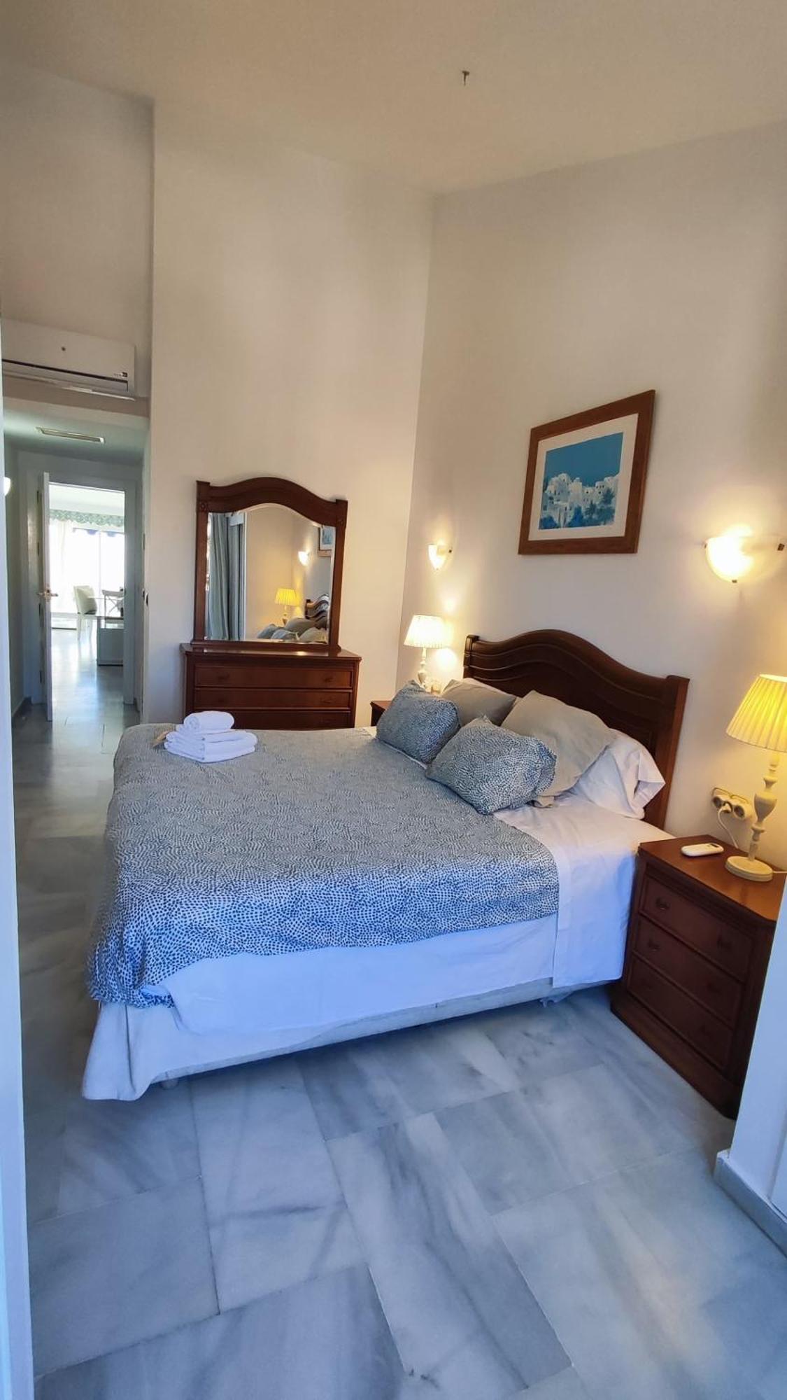 Apartment In Puerto Marina With Beautiful Views Of The Sea And The Boats Benalmádena Eksteriør billede