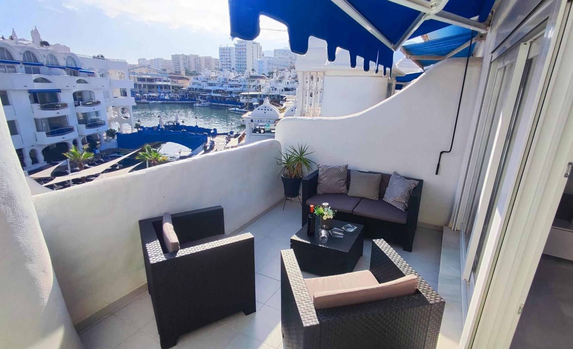 Apartment In Puerto Marina With Beautiful Views Of The Sea And The Boats Benalmádena Eksteriør billede